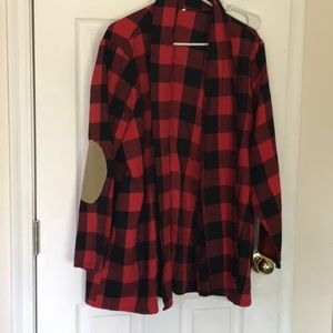 Women’s buffalo plaid front elbow patch cardigan